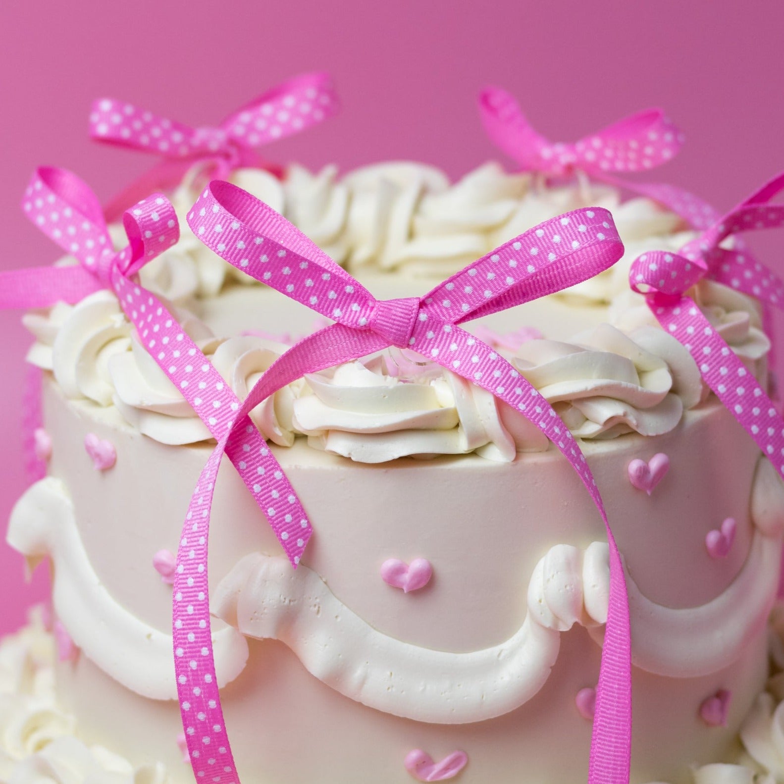 Bow Cake - Cupid Style