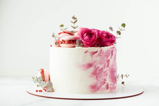 Charming Small Wedding Cake Ideas for Intimate Ceremonies